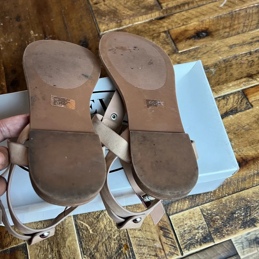 Hidden  Camel  Nubuck sandals  Steve Madden - Picture 2 of 4
